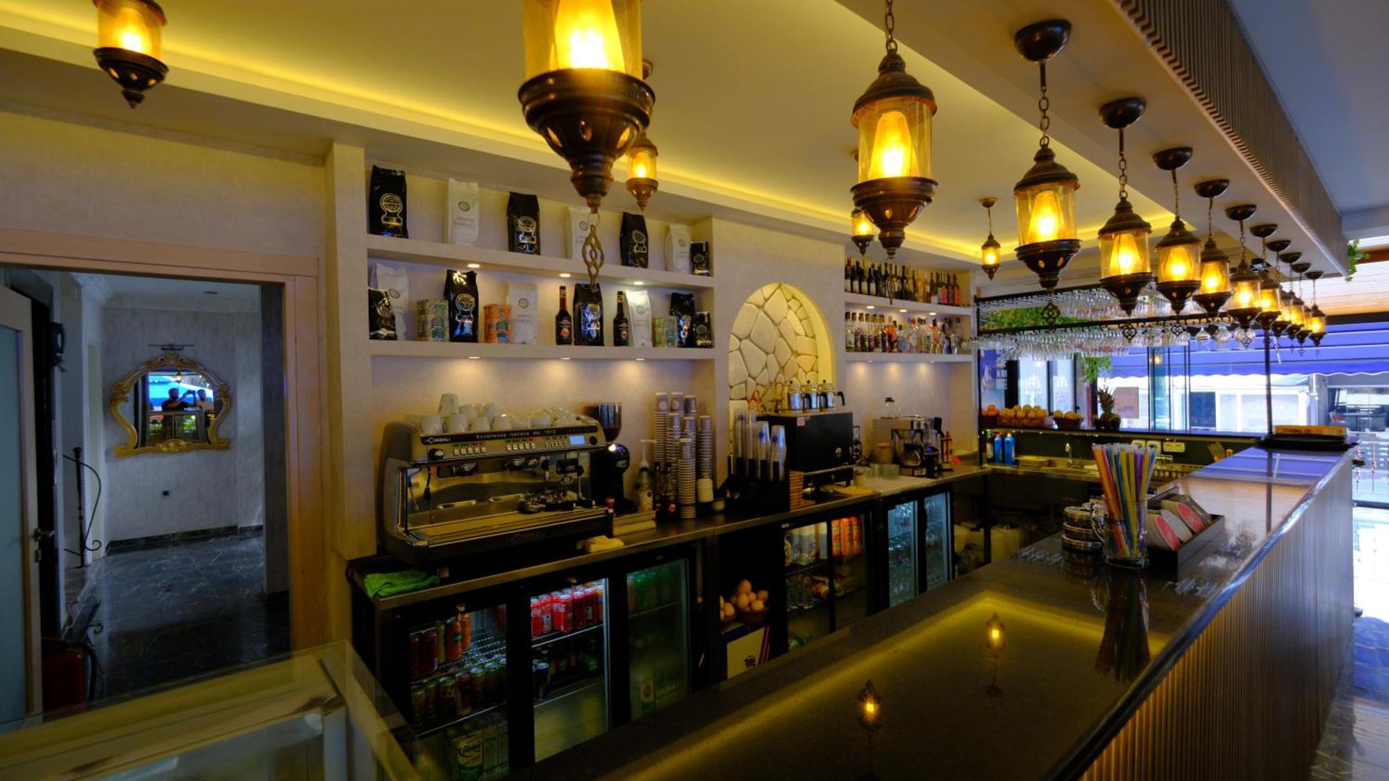 Elada Luxury Otel Arsuz Zewnętrze zdjęcie