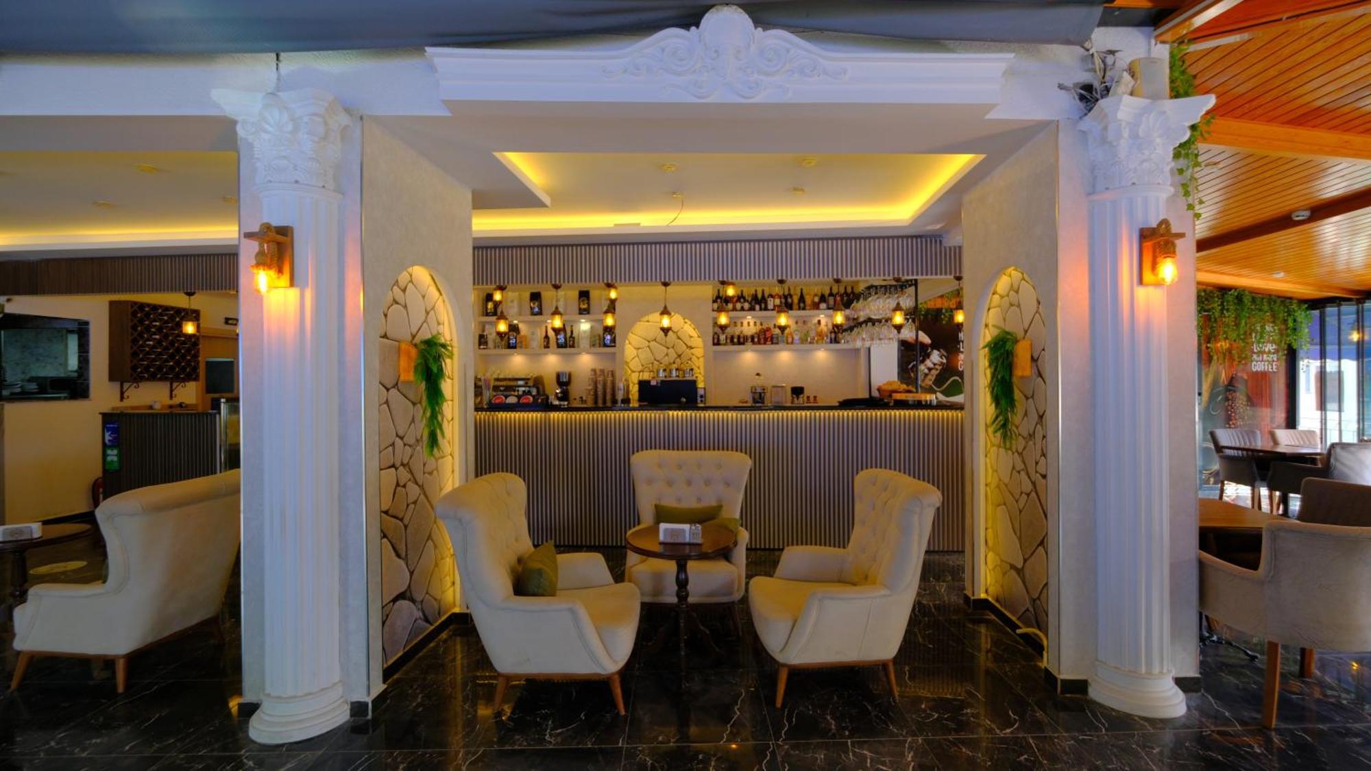 Elada Luxury Otel Arsuz Zewnętrze zdjęcie