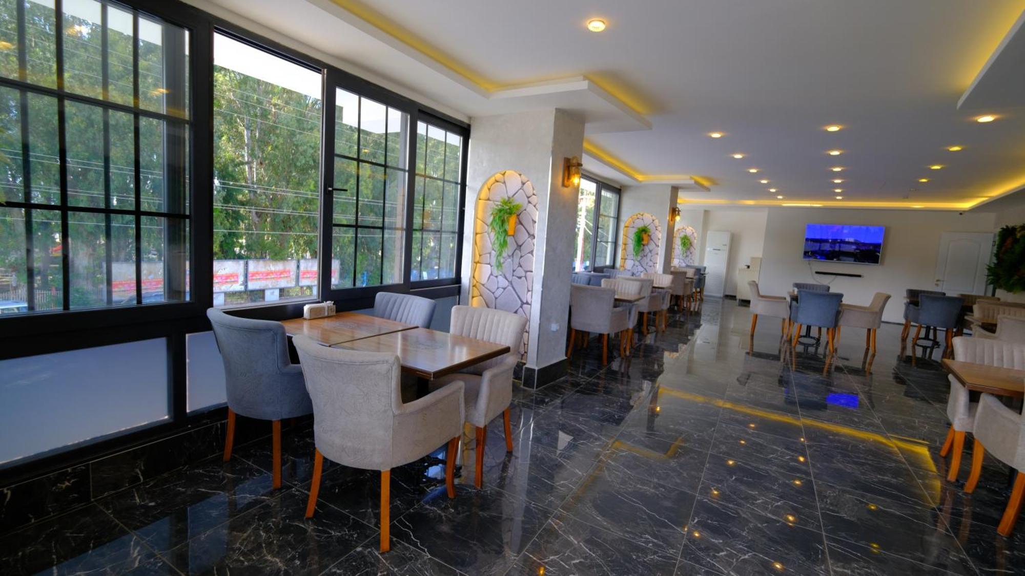 Elada Luxury Otel Arsuz Zewnętrze zdjęcie